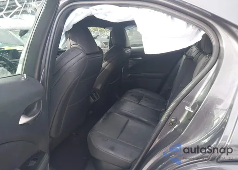 2022 Lexus Ux 250H F Sport z USA, uszkodzony, nr VIN JTHR9JBH8N2059782